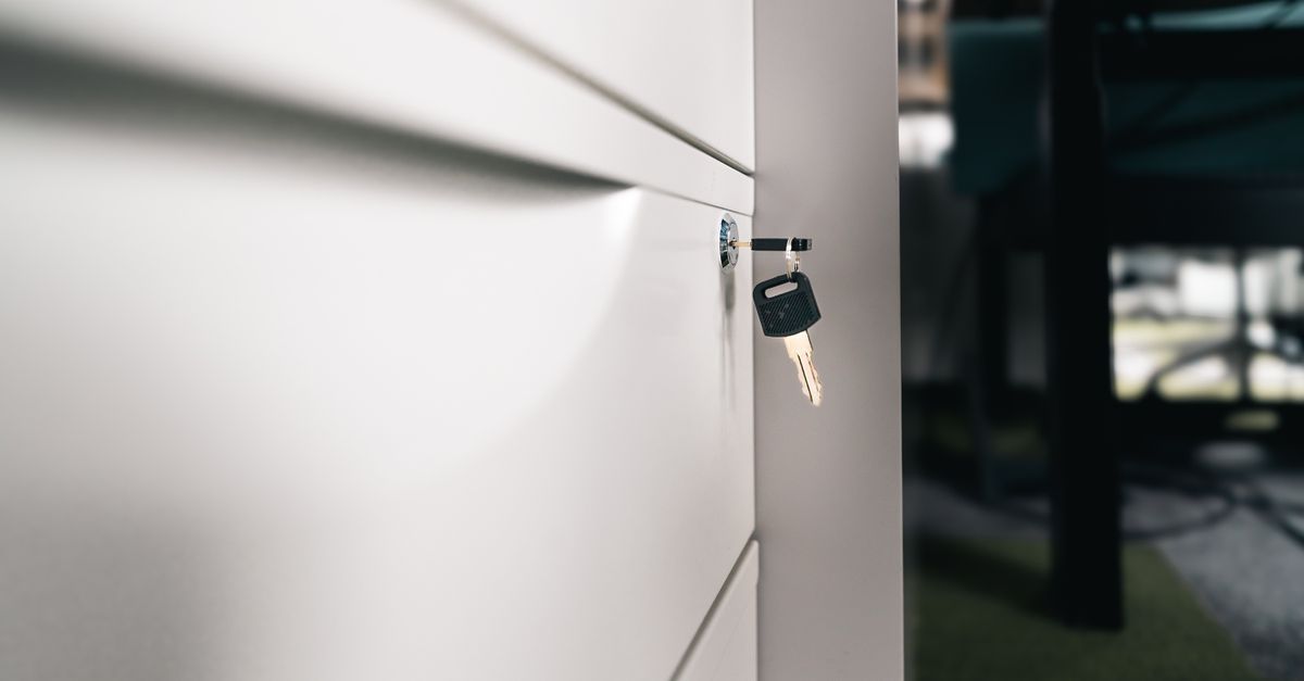 locksmith shop keys — Paradise Locksmiths NV